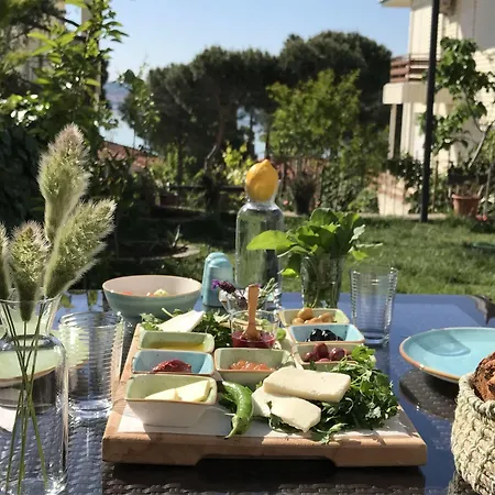 Lemon House Cunda Bed & Breakfast Ayvalı